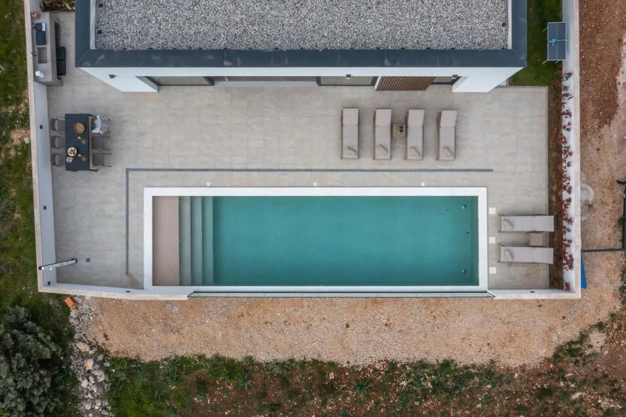 Coralis Villa Vrsi